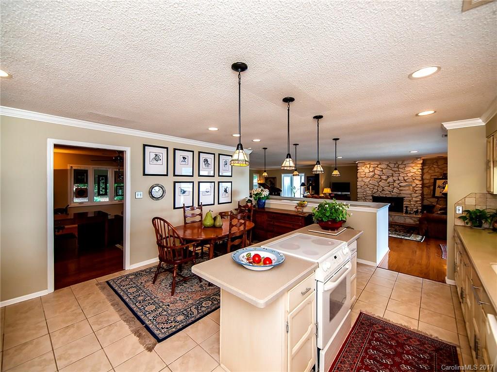 Tega Cay - Residential