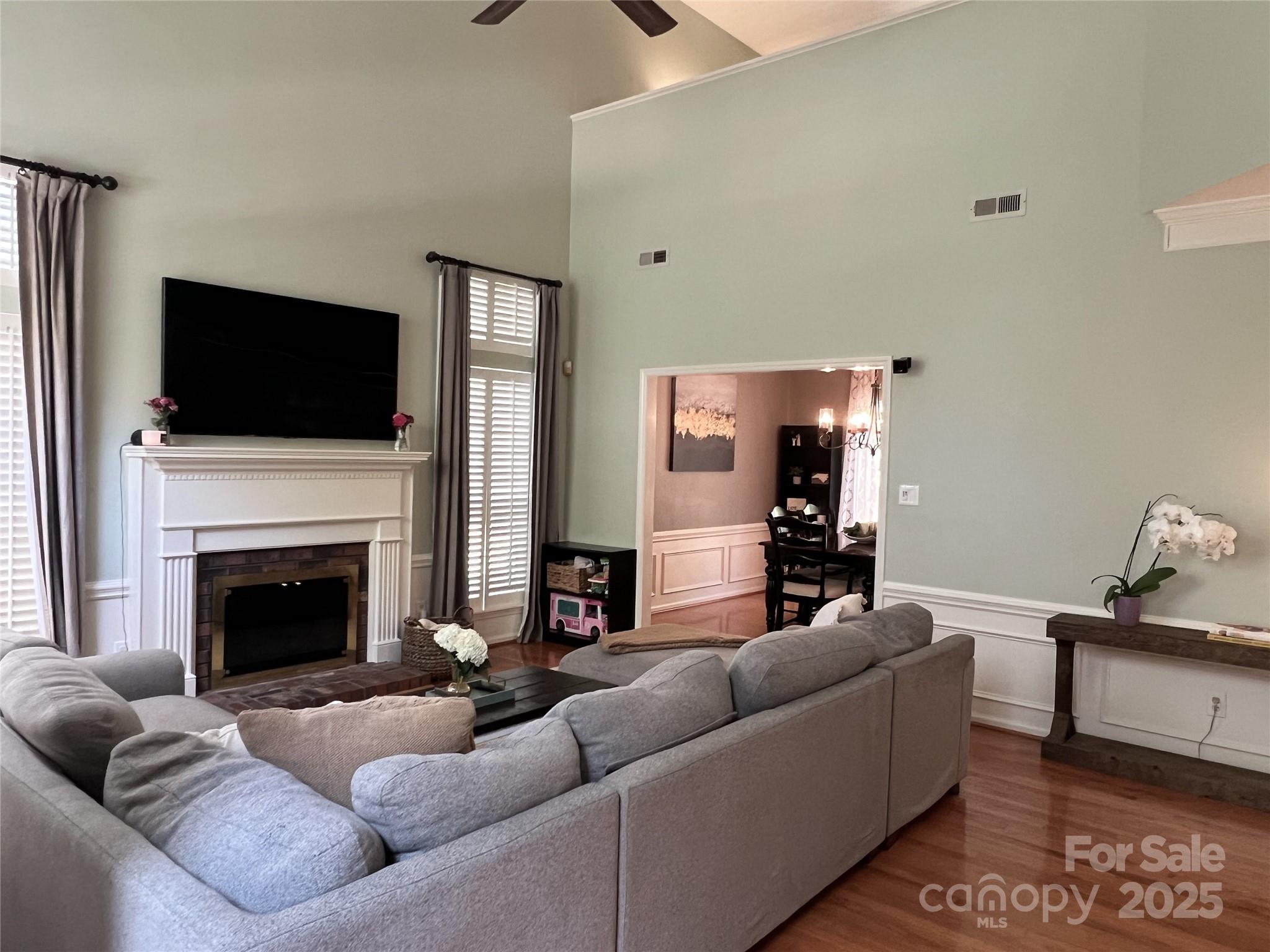 6231 Oxwynn Lane