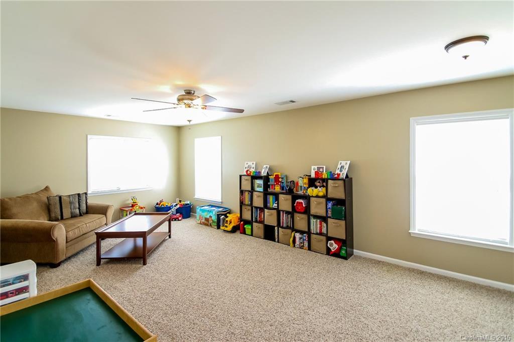 Waterlynn - Residential