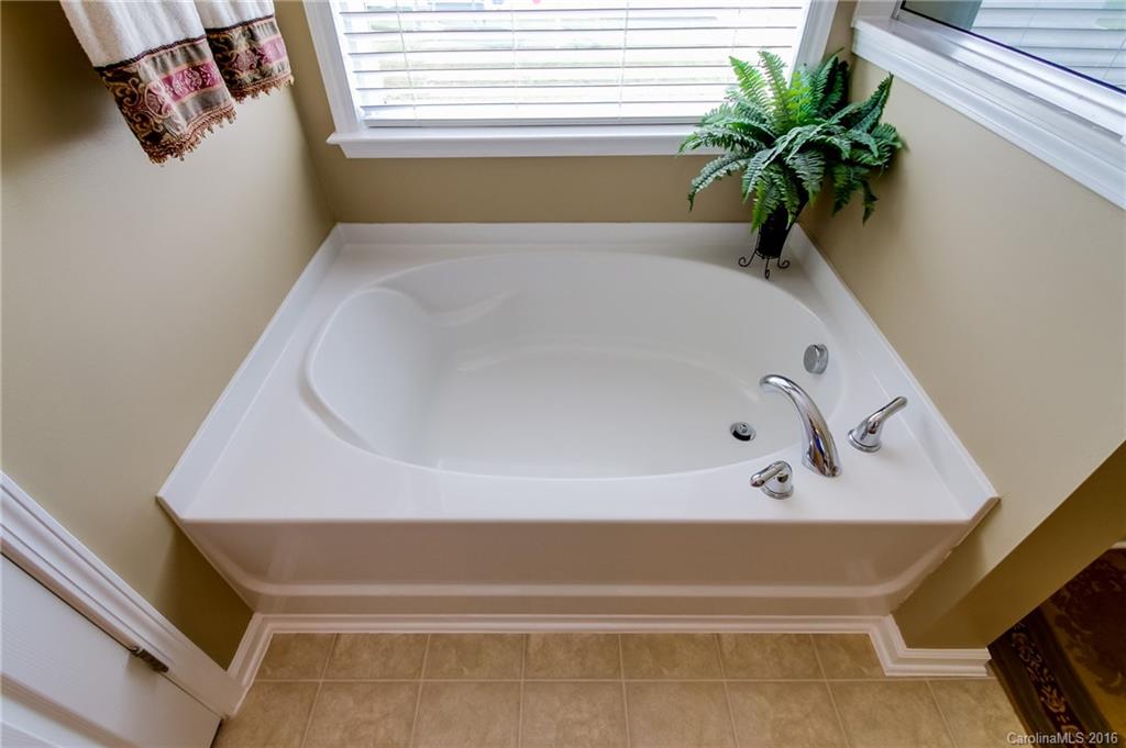 Waterlynn - Residential