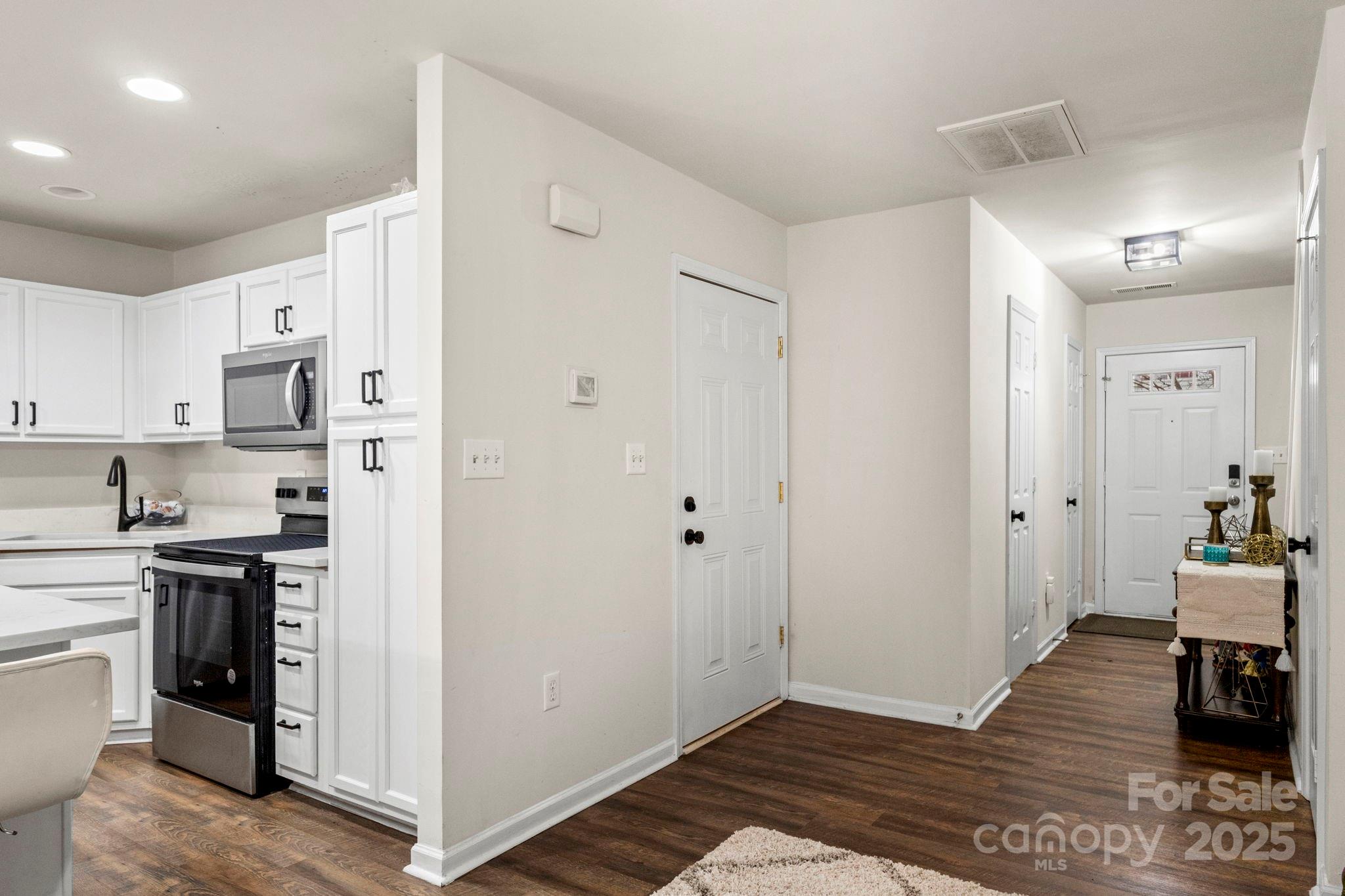 921 Pelican Bay Drive