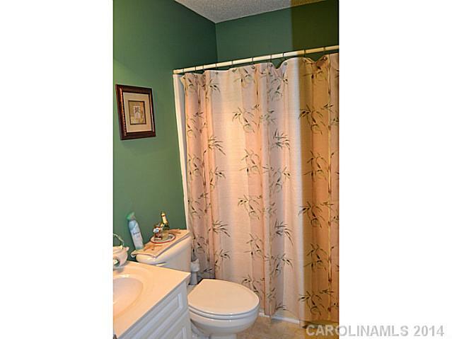 Eagle Glen - Residential