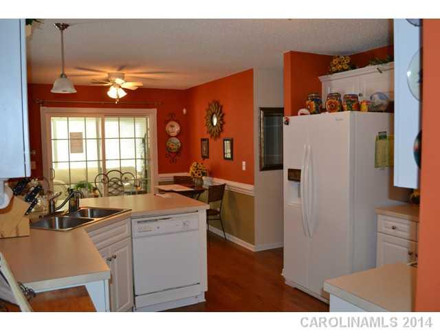 Eagle Glen - Residential