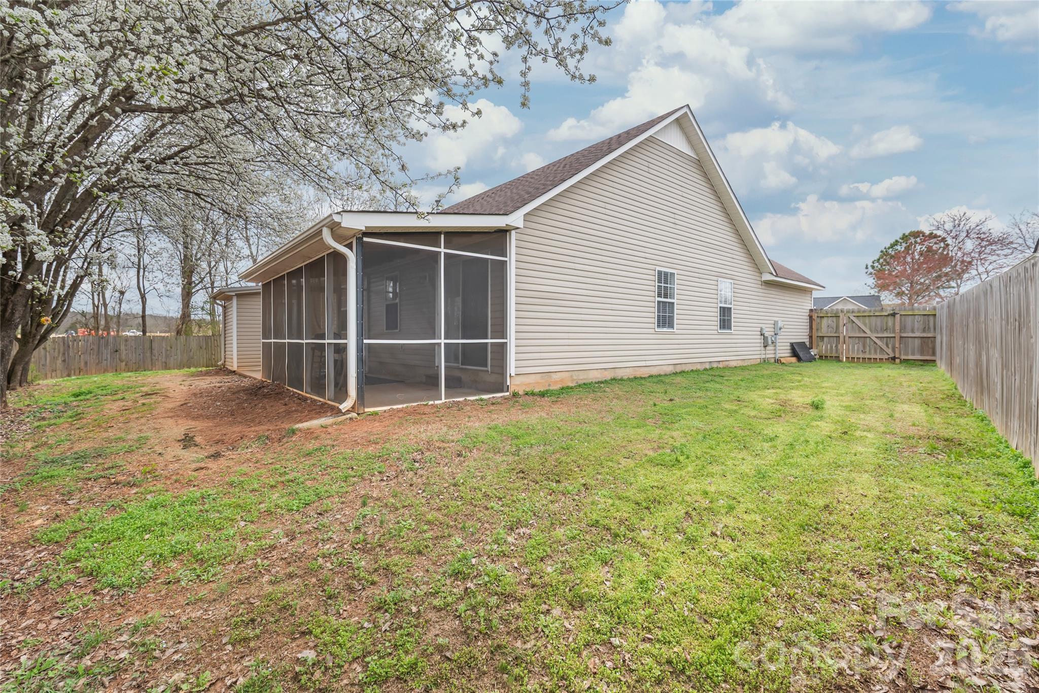 Alexis Pointe - Residential