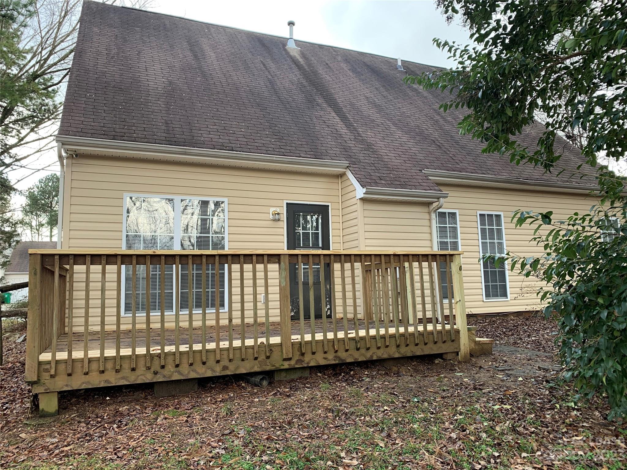 Eastfield Ridge - Residential Lease