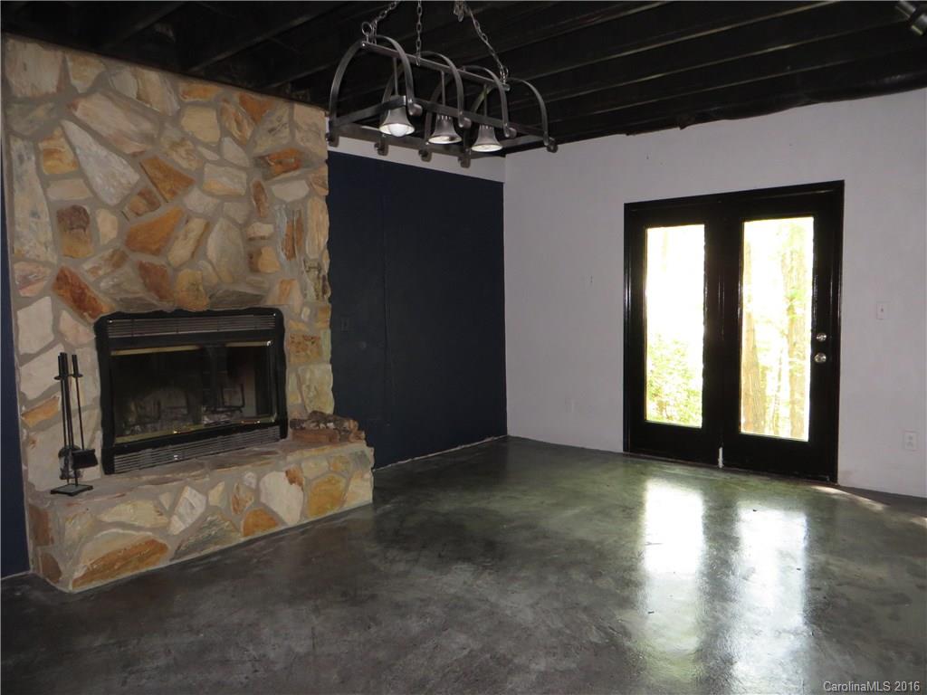 Tega Cay - Residential