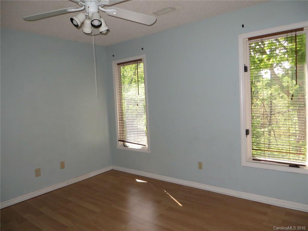 Tega Cay - Residential