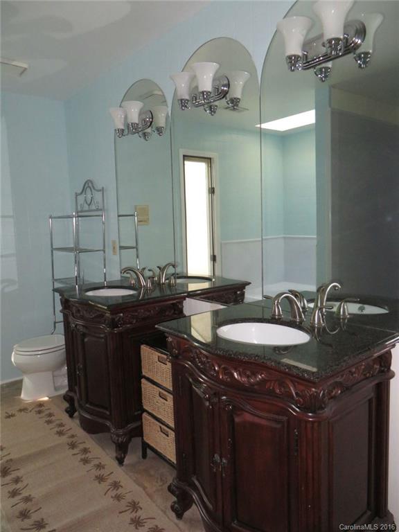 Tega Cay - Residential