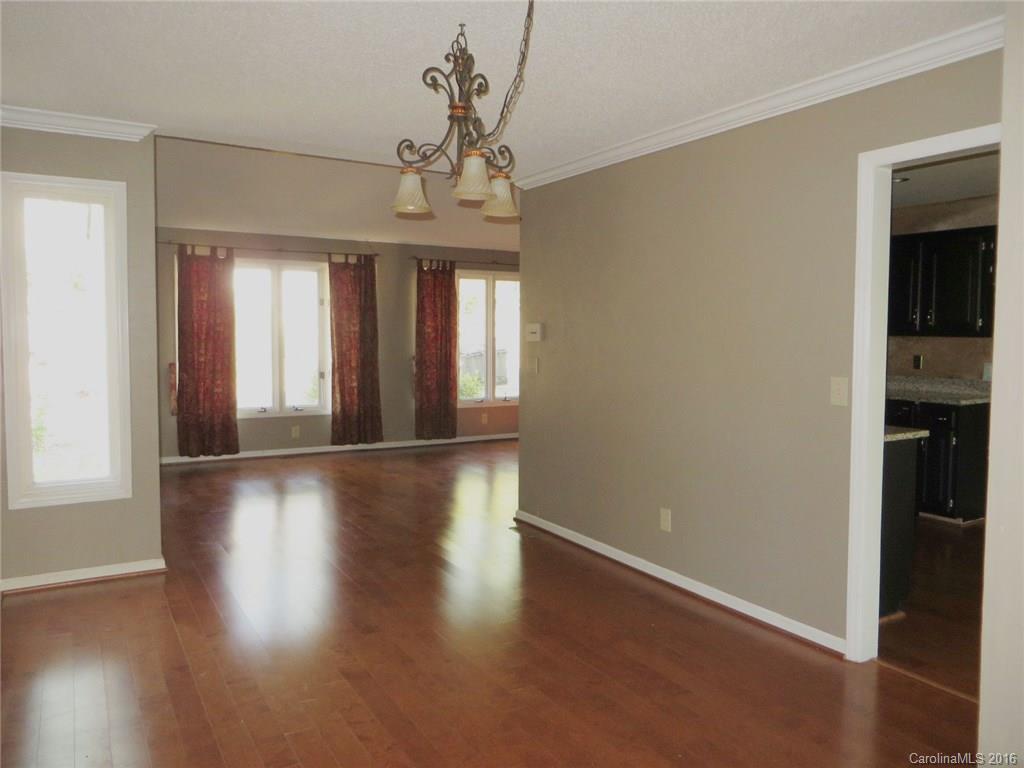 Tega Cay - Residential