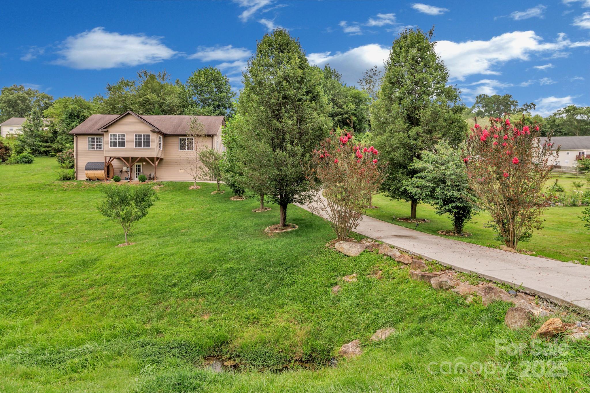 159 S Willow Brook Drive