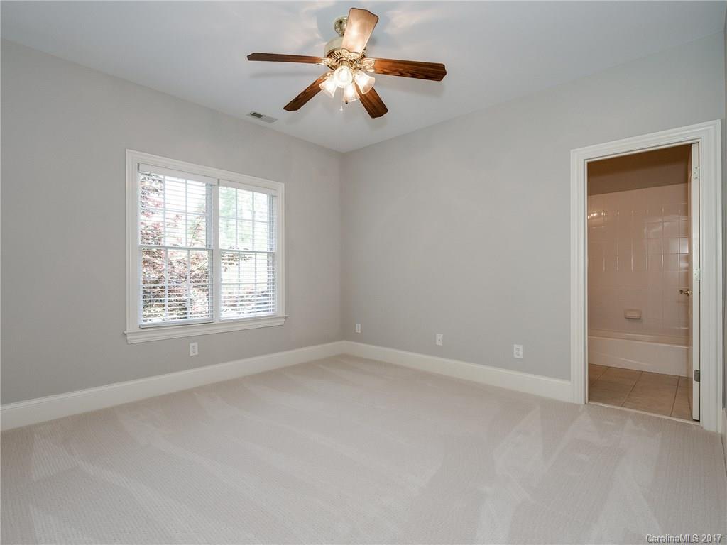 The Peninsula - Residential