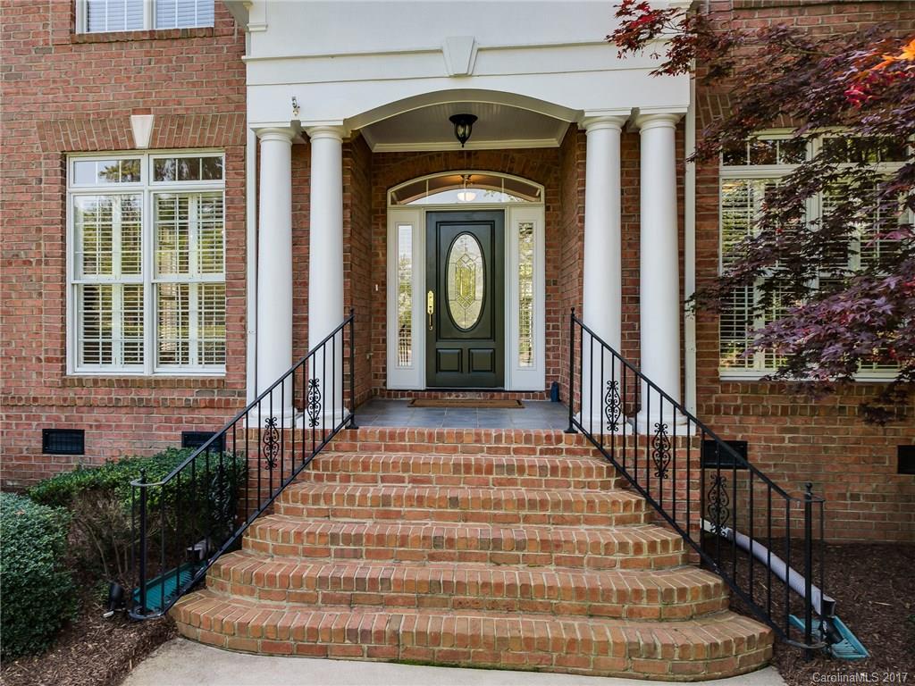 The Peninsula - Residential