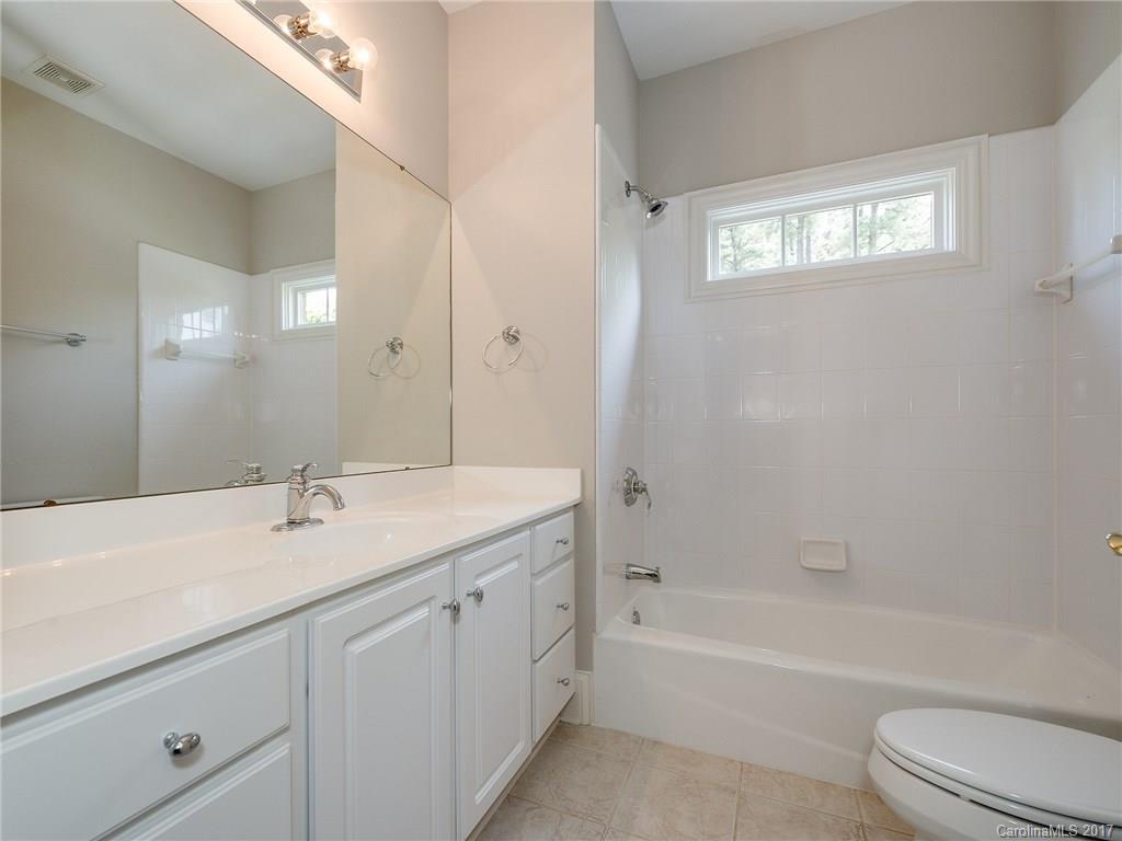 The Peninsula - Residential