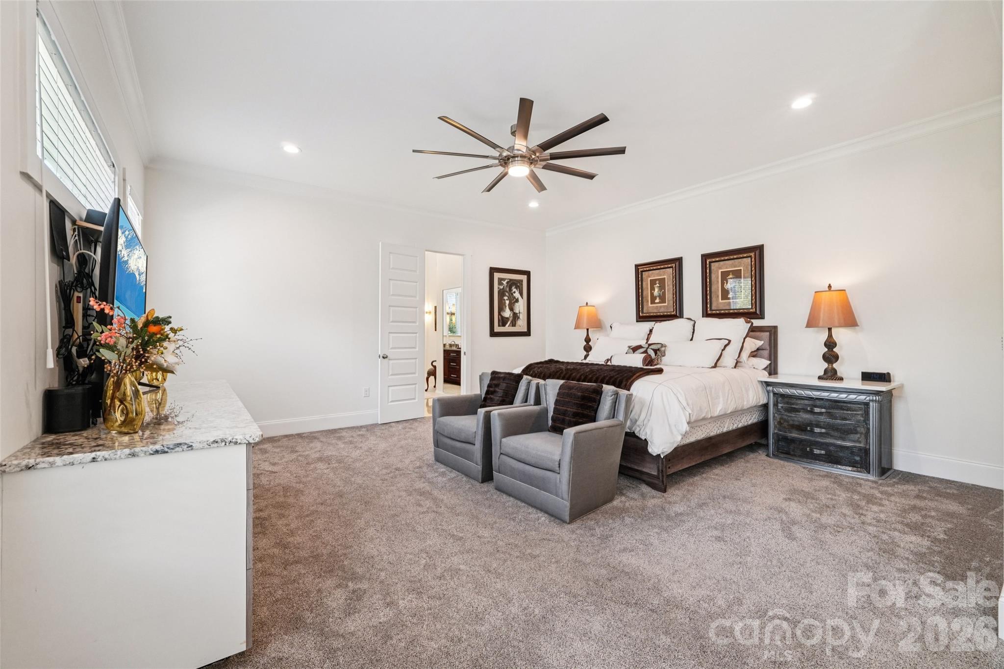 209 Holdsworth Drive
