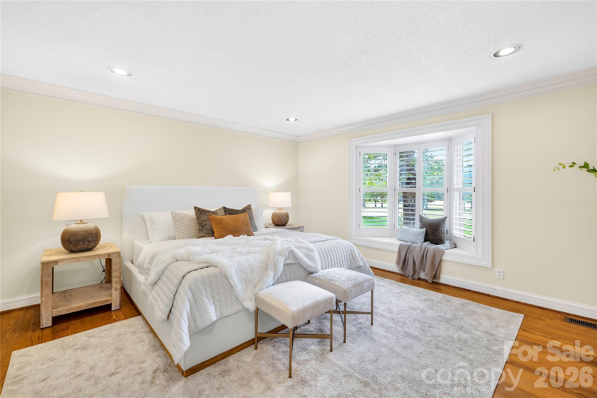 Glenn Oaks - Residential