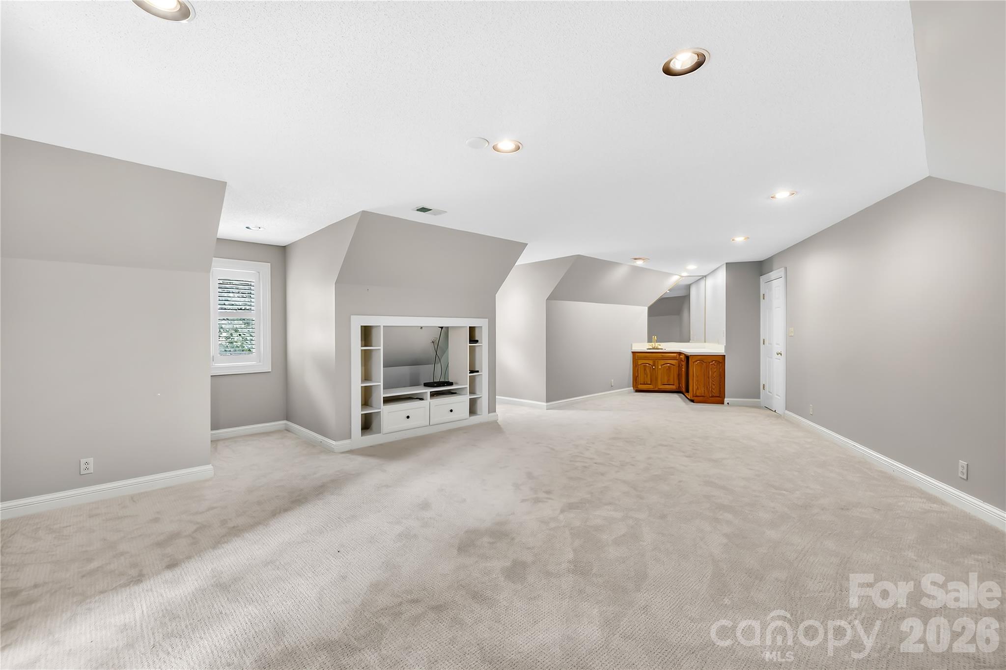 Glenn Oaks - Residential