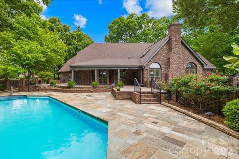 Photo of 3765 Glenn Oaks Drive, Maiden, NC 28650 (MLS # 4381204)