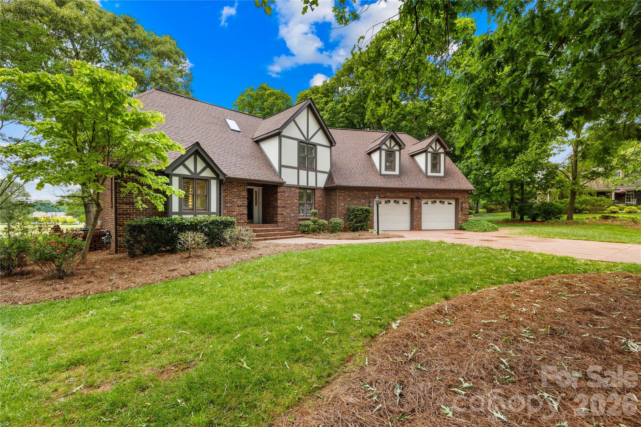 Glenn Oaks - Residential
