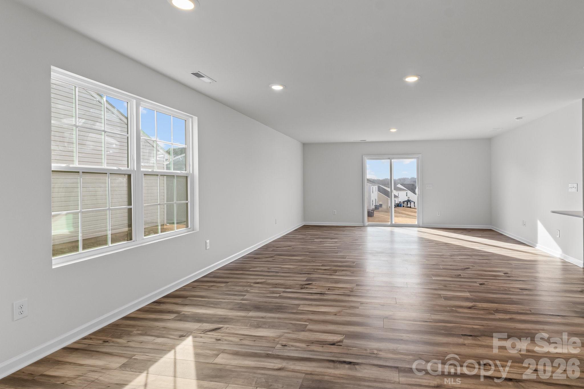 386 Hollingswood Drive