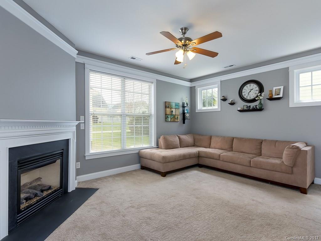 Old Stone Crossing - Residential