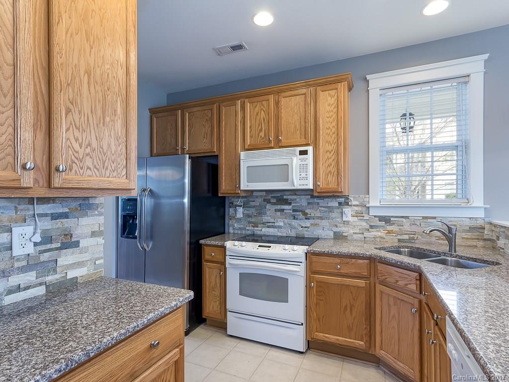 Old Stone Crossing - Residential