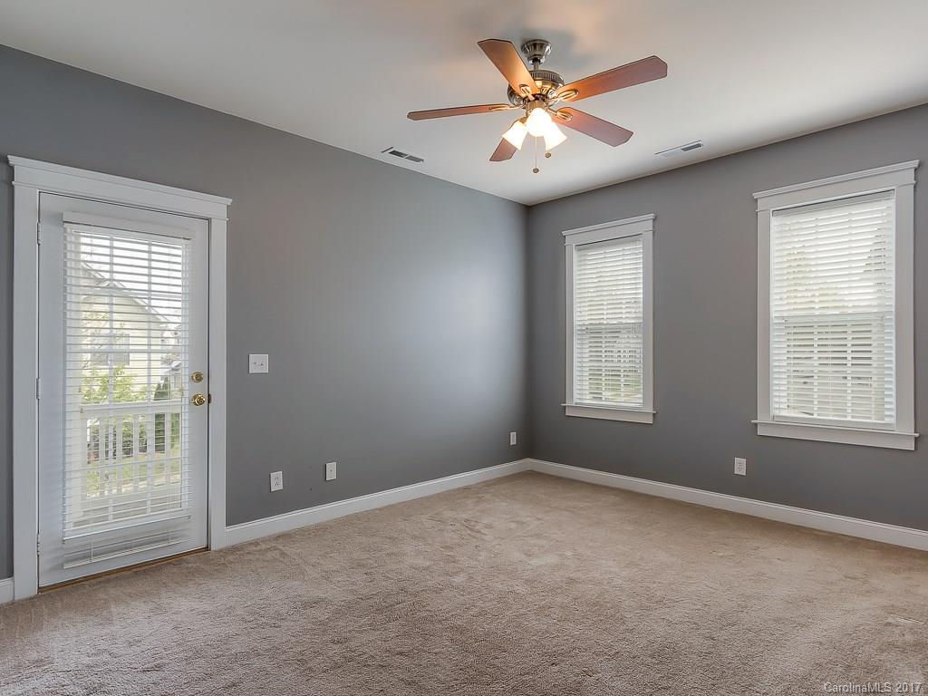 Old Stone Crossing - Residential