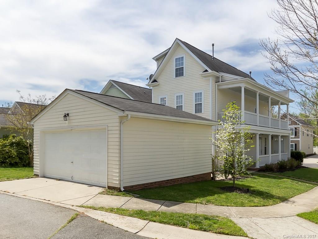Old Stone Crossing - Residential