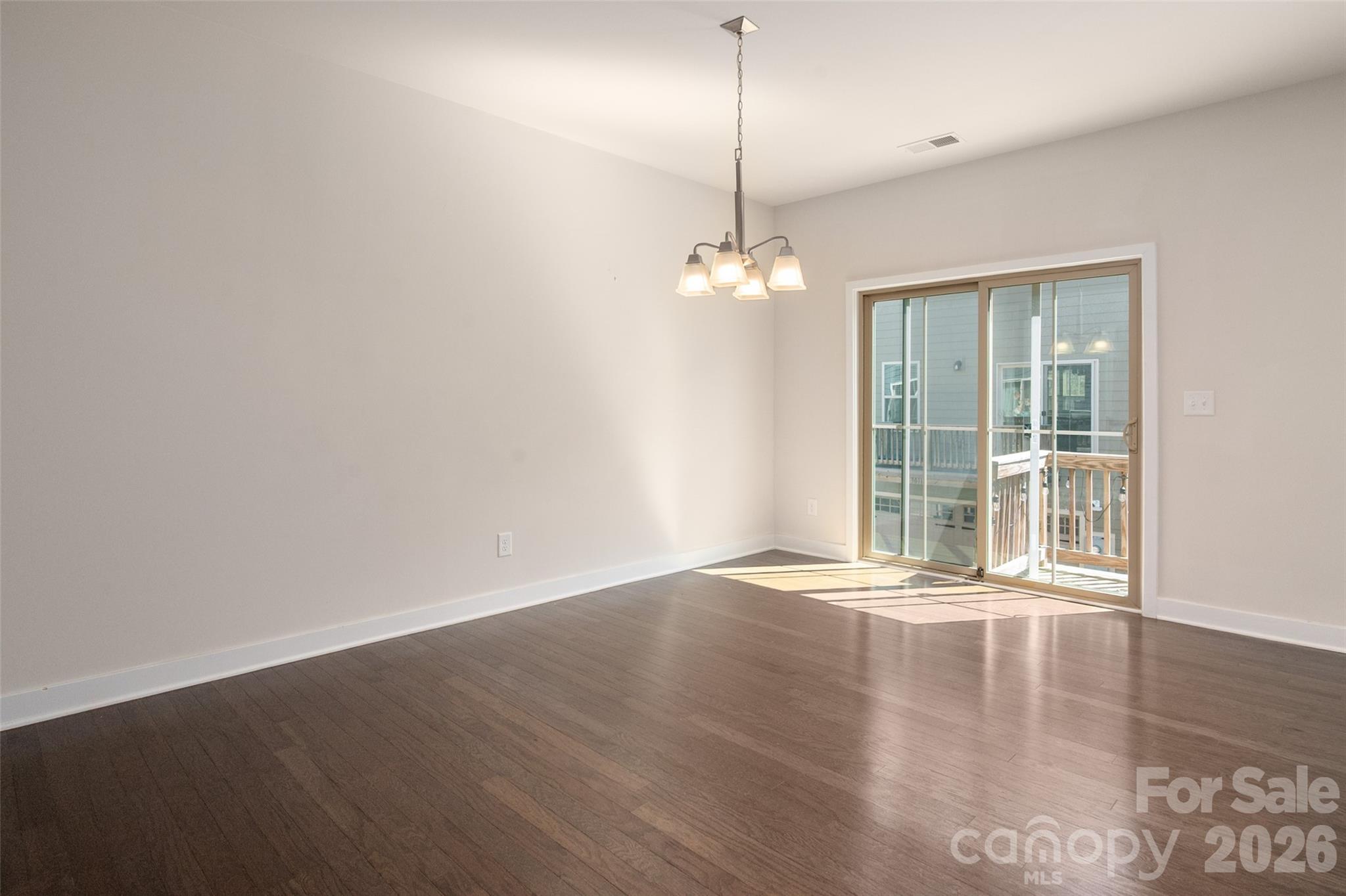 Townes of Oakhurst - Residential