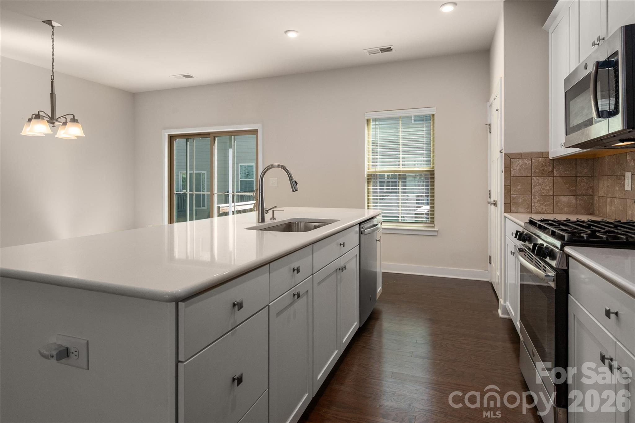 Townes of Oakhurst - Residential