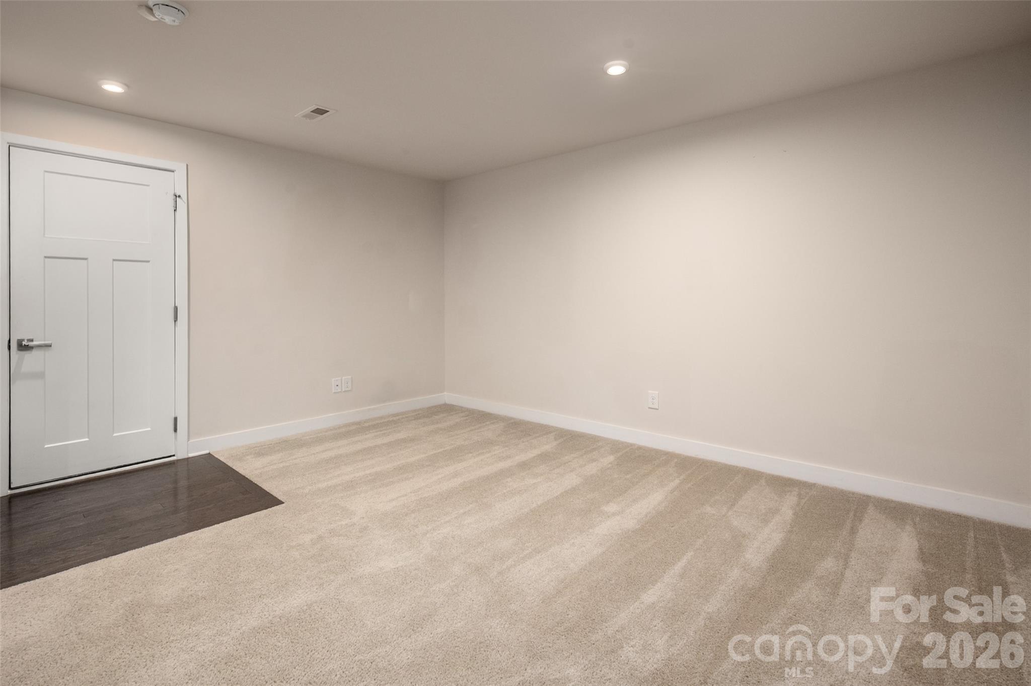 Townes of Oakhurst - Residential