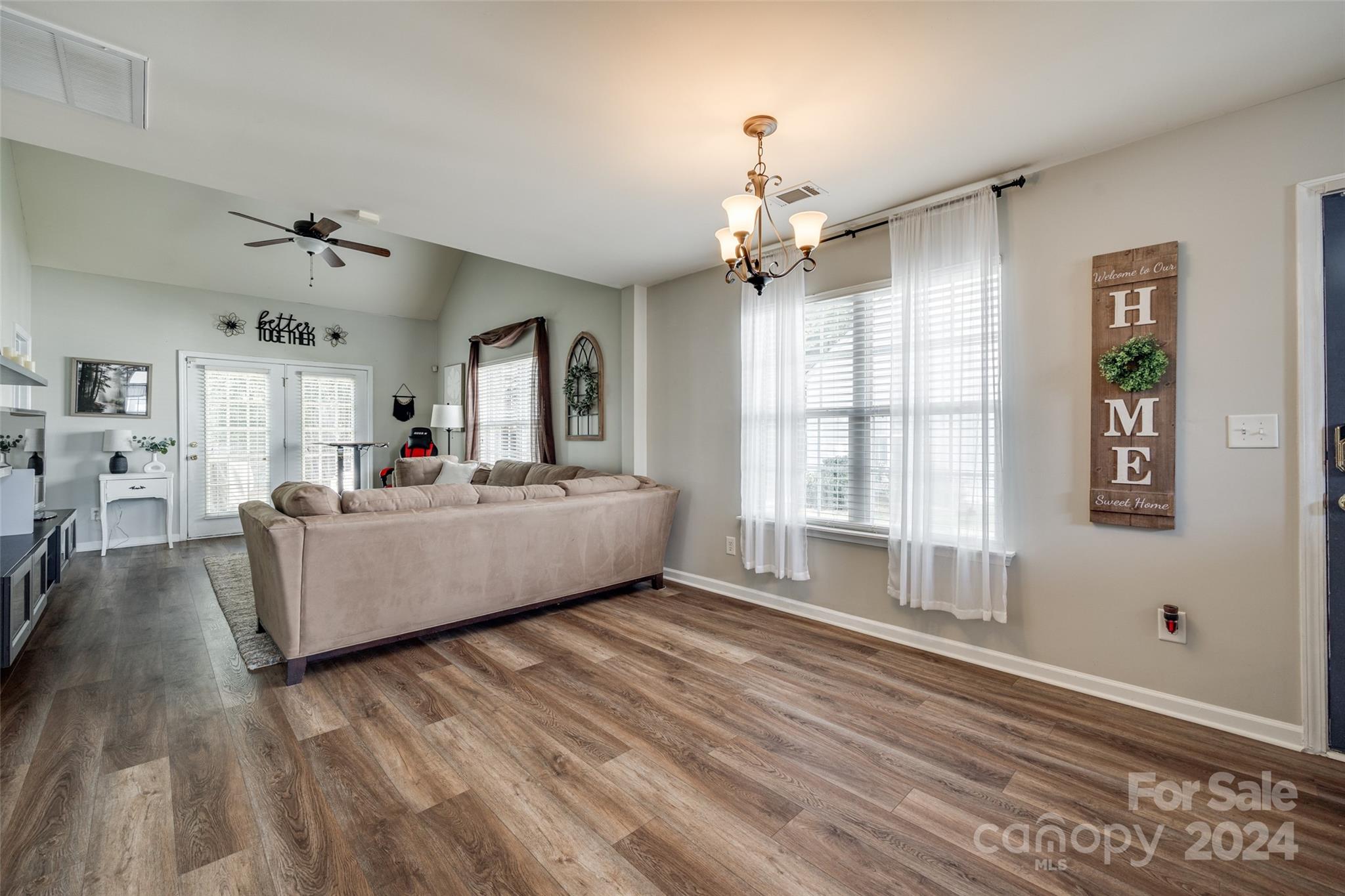 Lexington Commons - Residential