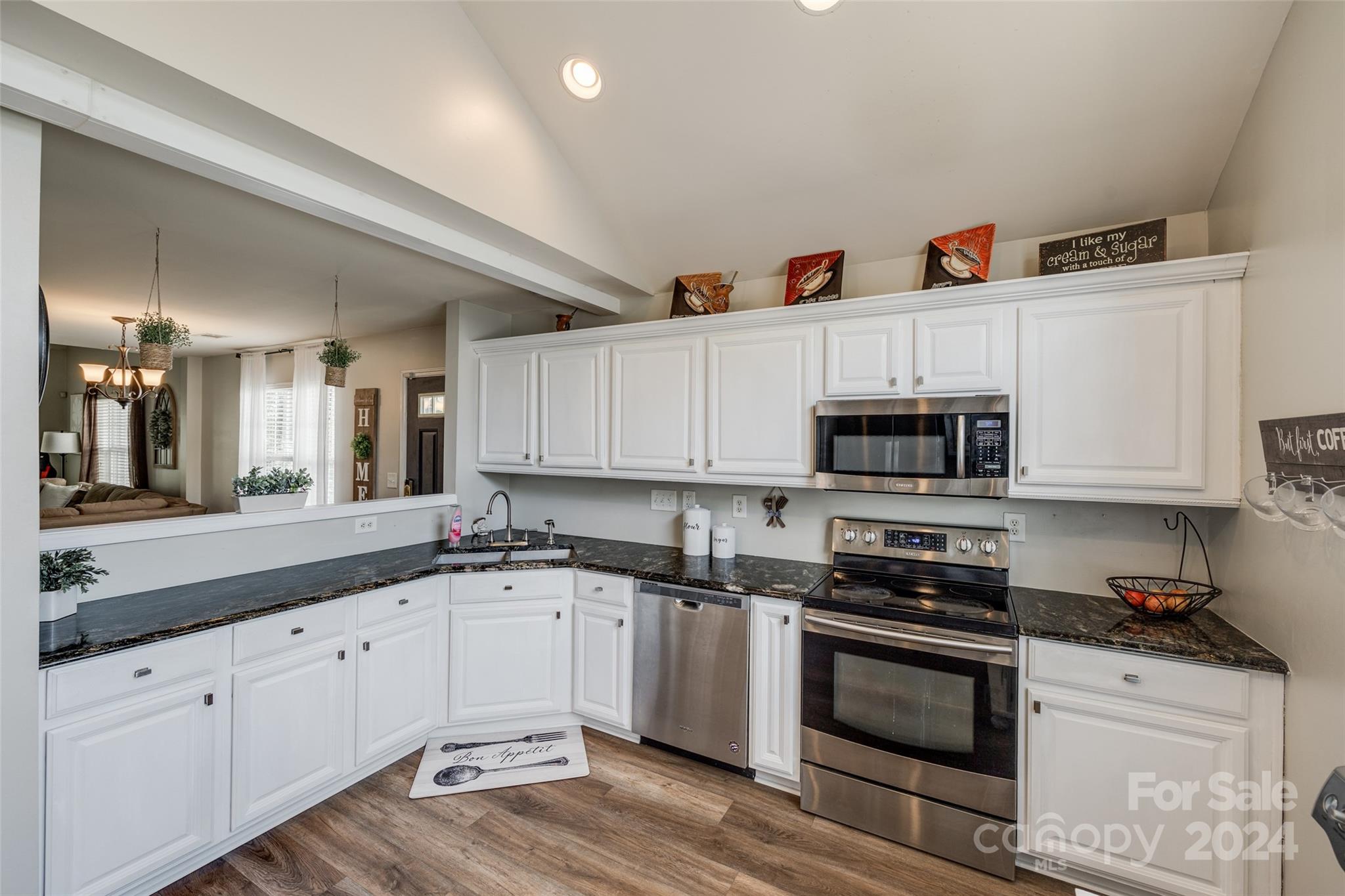 Lexington Commons - Residential