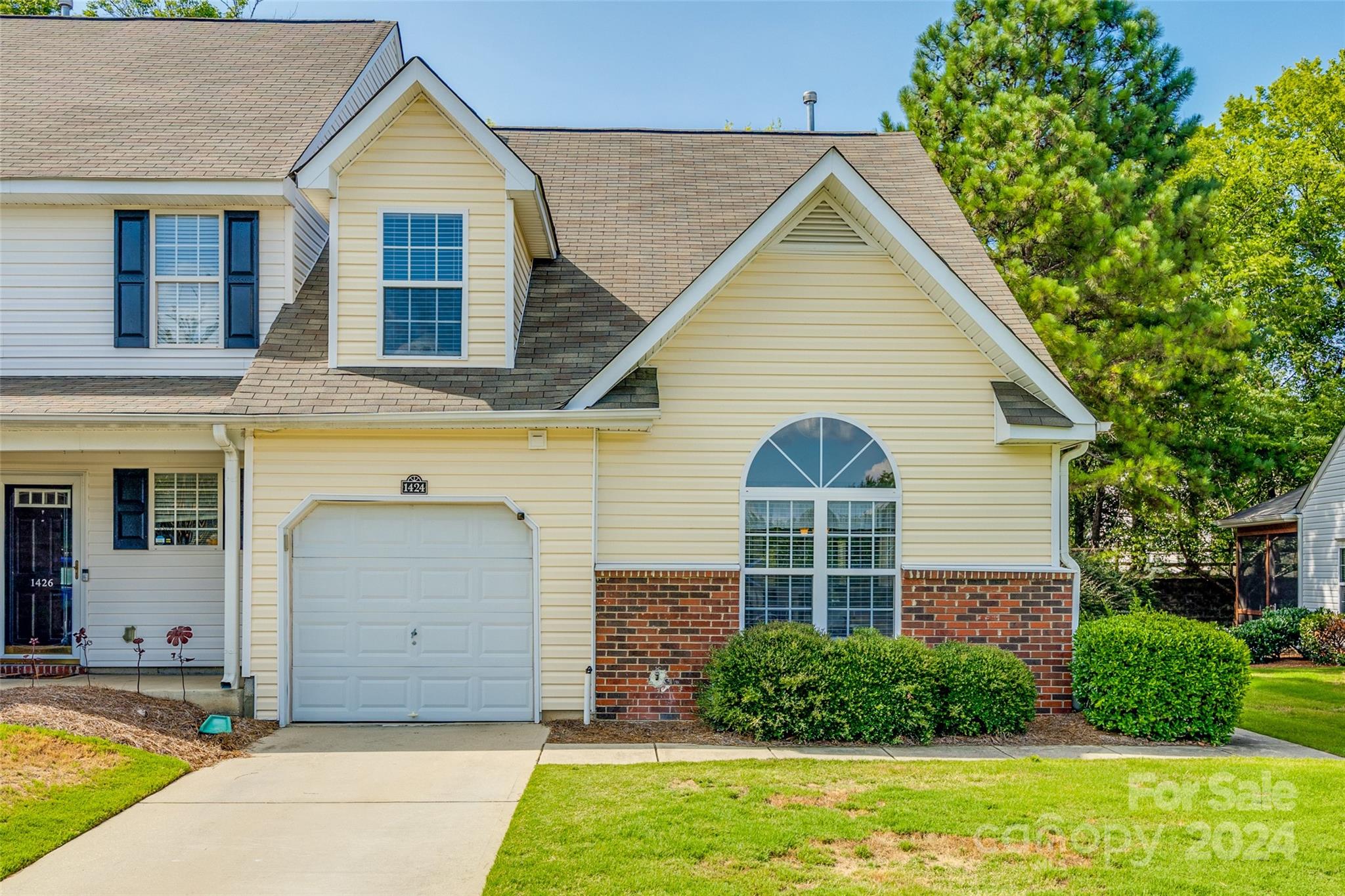 Lexington Commons - Residential