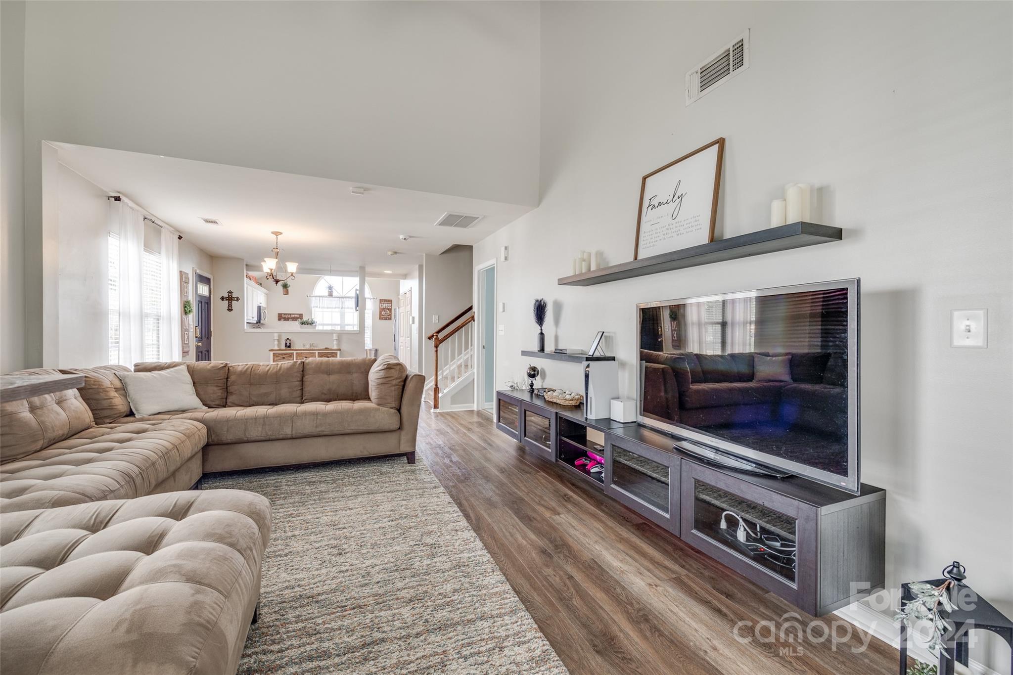 Lexington Commons - Residential