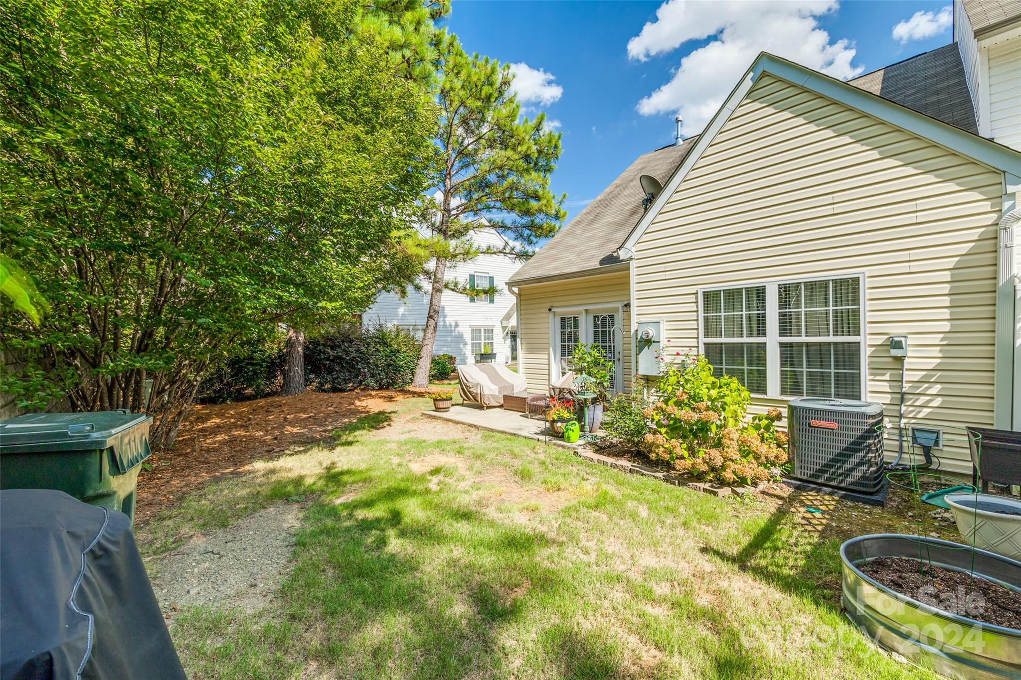 Lexington Commons - Residential