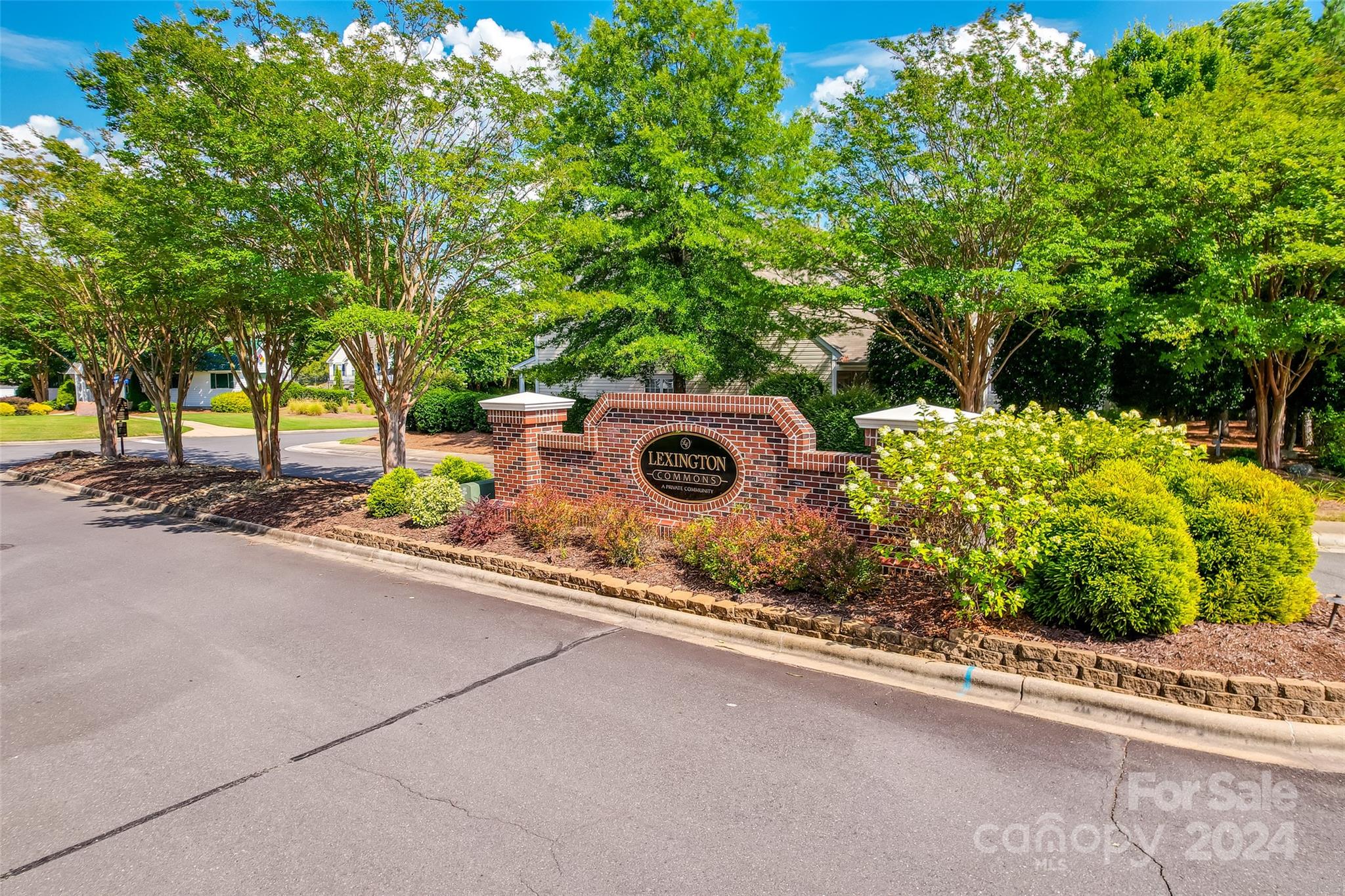 Lexington Commons - Residential