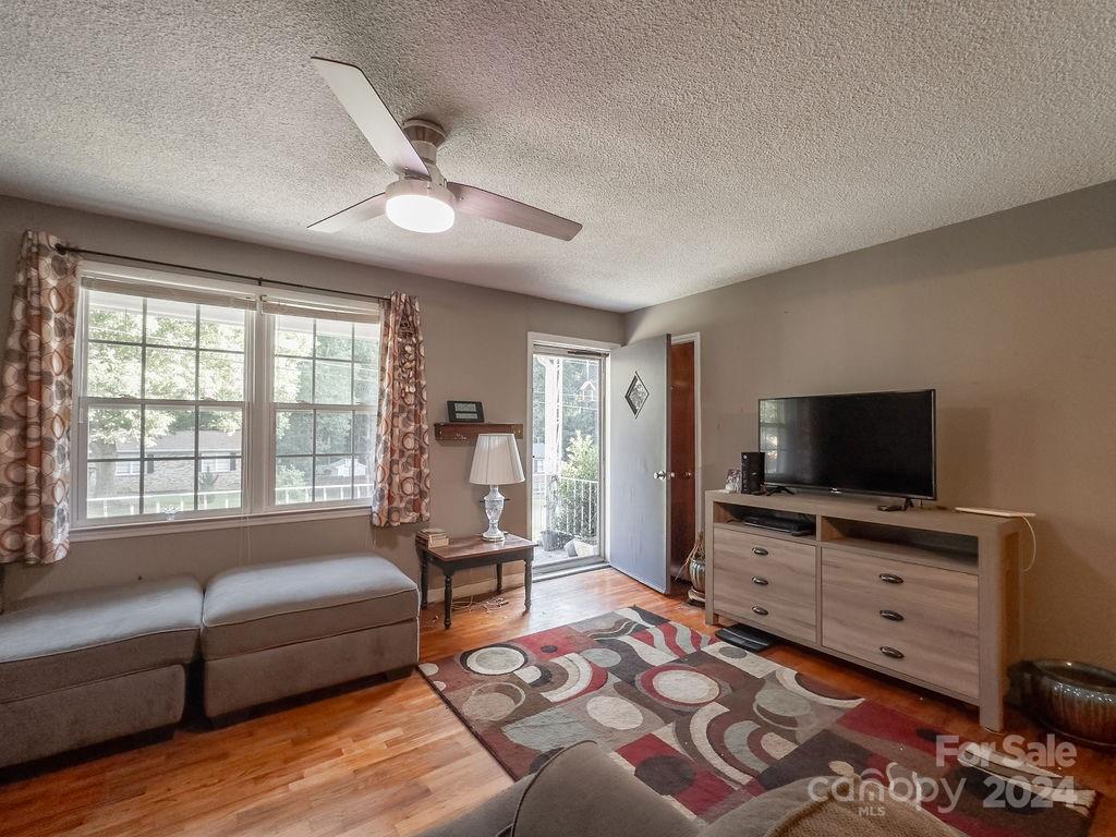 Yorkwood Park - Residential