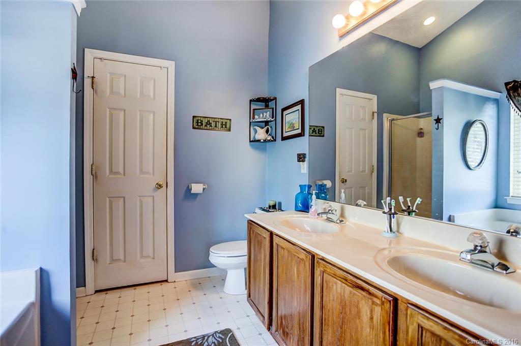 Lake Park - Residential