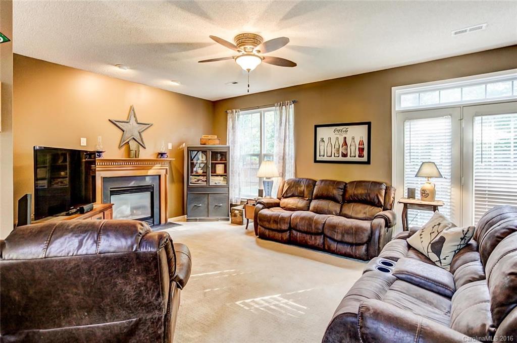 Lake Park - Residential