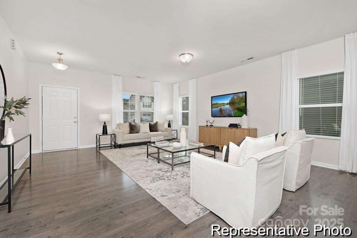 1755 Autumn Banks Way 77p