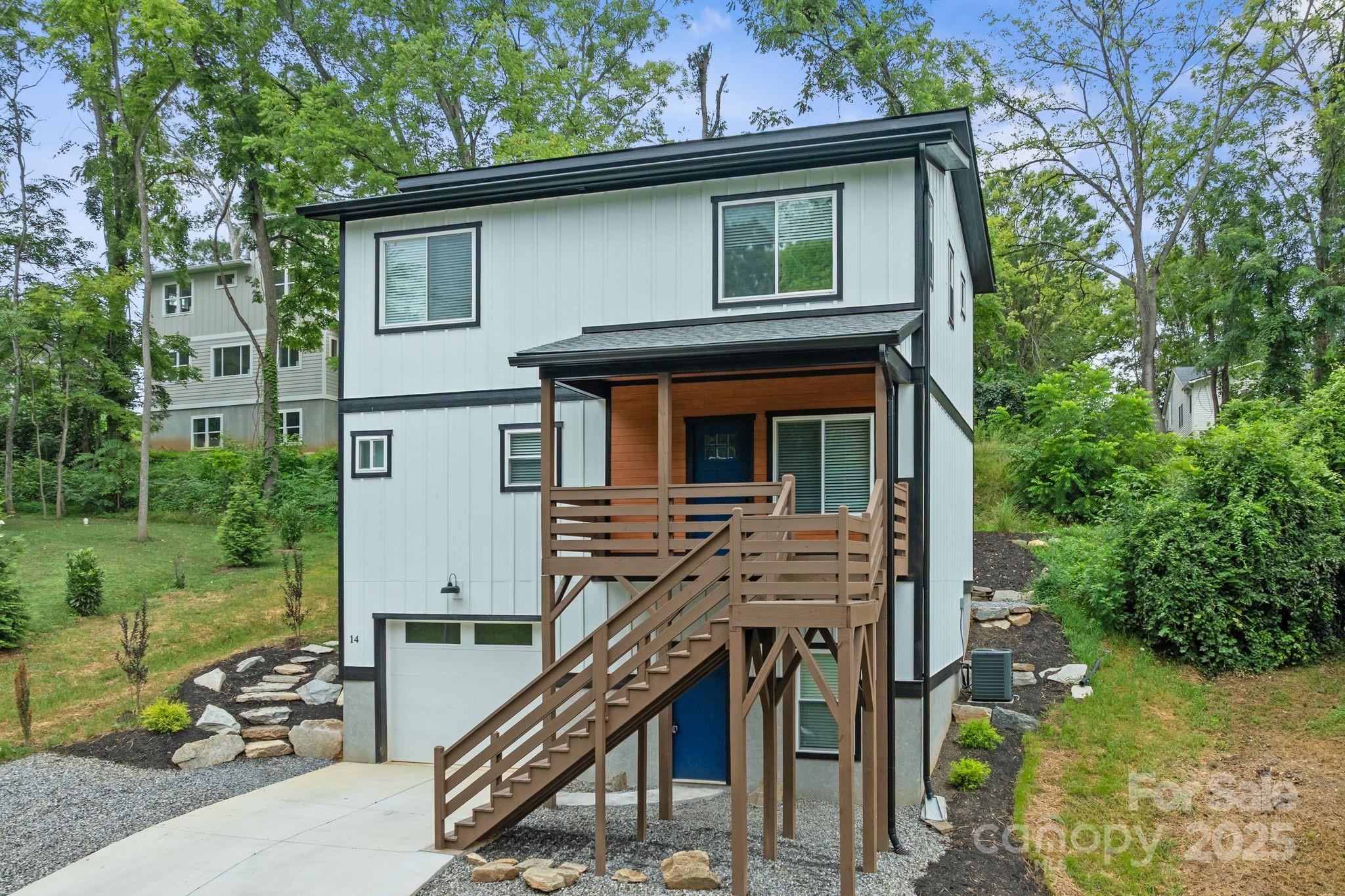 14 Blalock Avenue