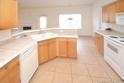 Mallard Creek Crossing - Residential Lease