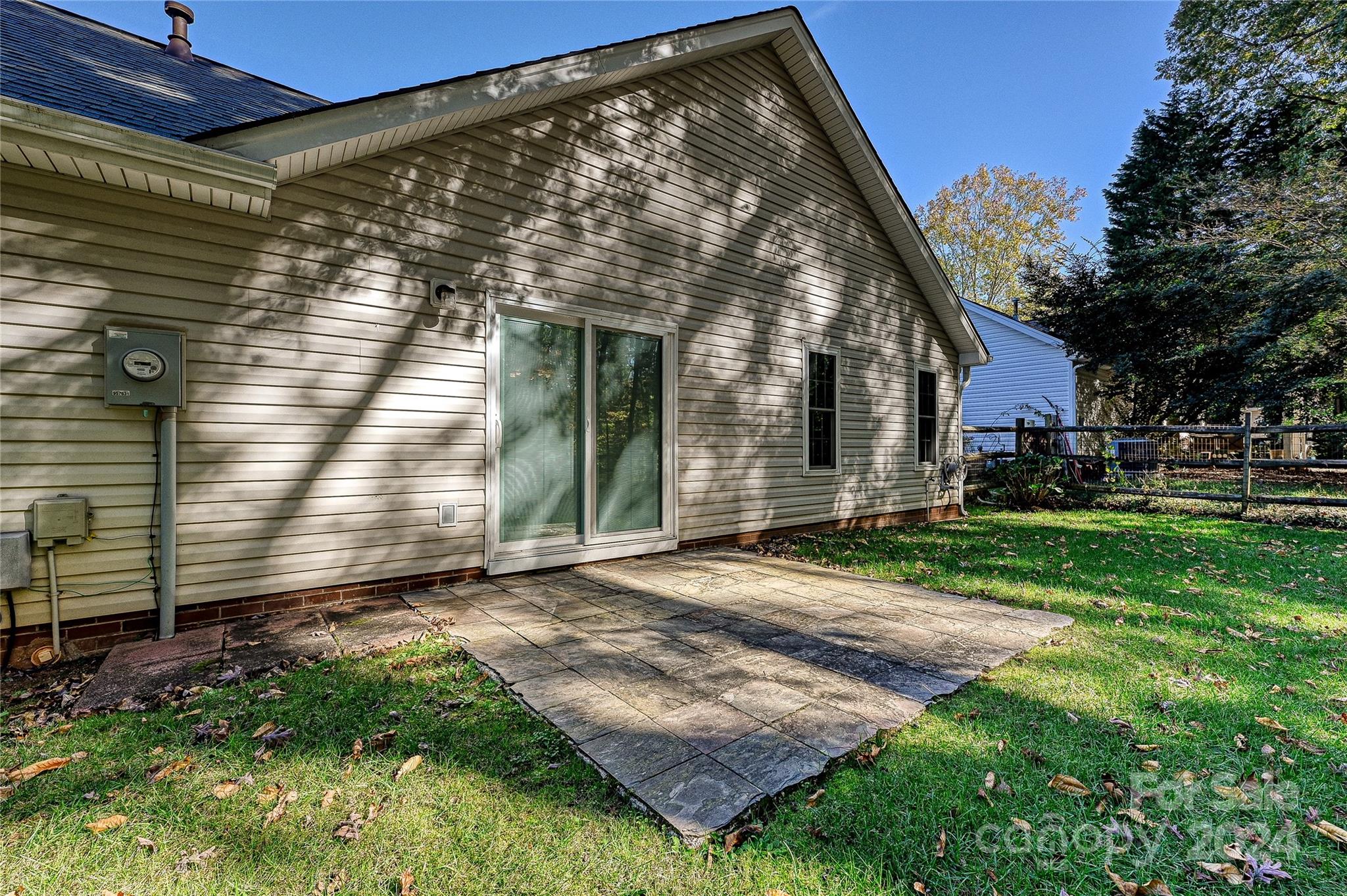 Hagers Ferry - Residential