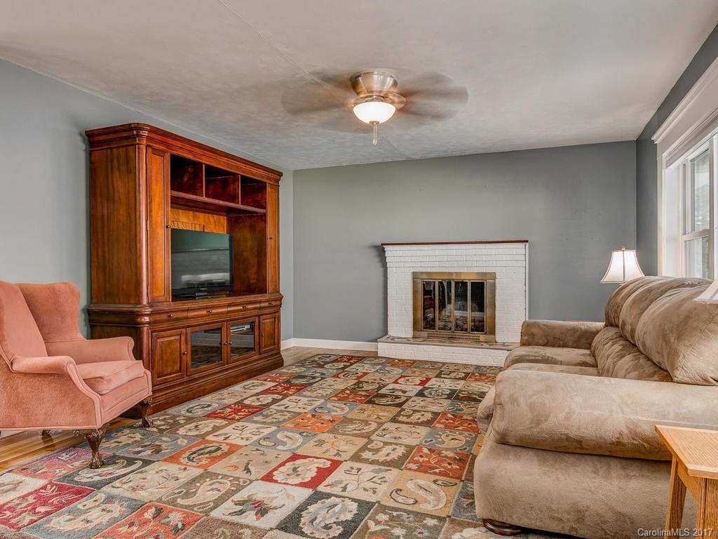 Haw Creek - Residential