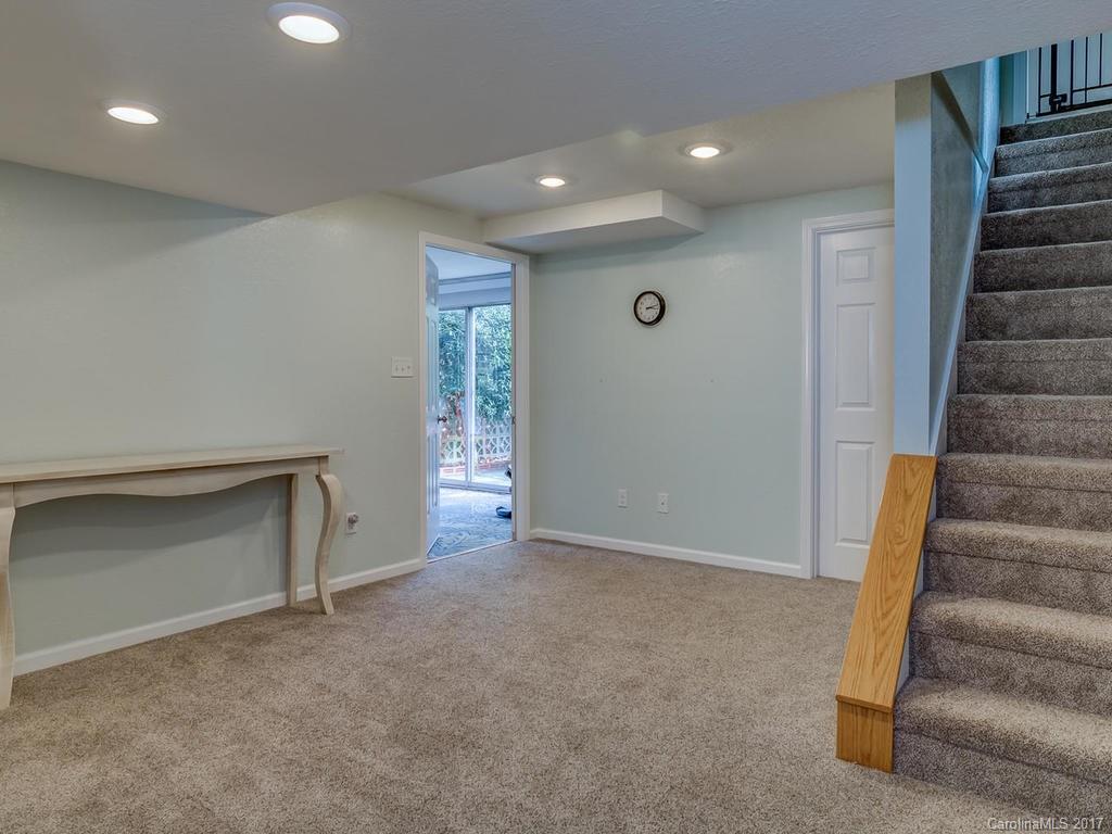 Haw Creek - Residential