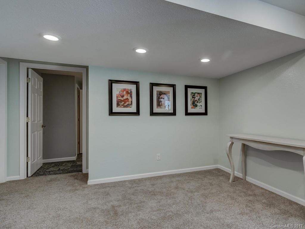 Haw Creek - Residential