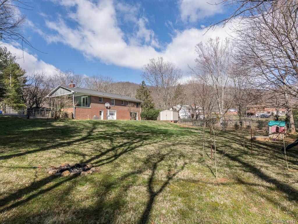 Haw Creek - Residential