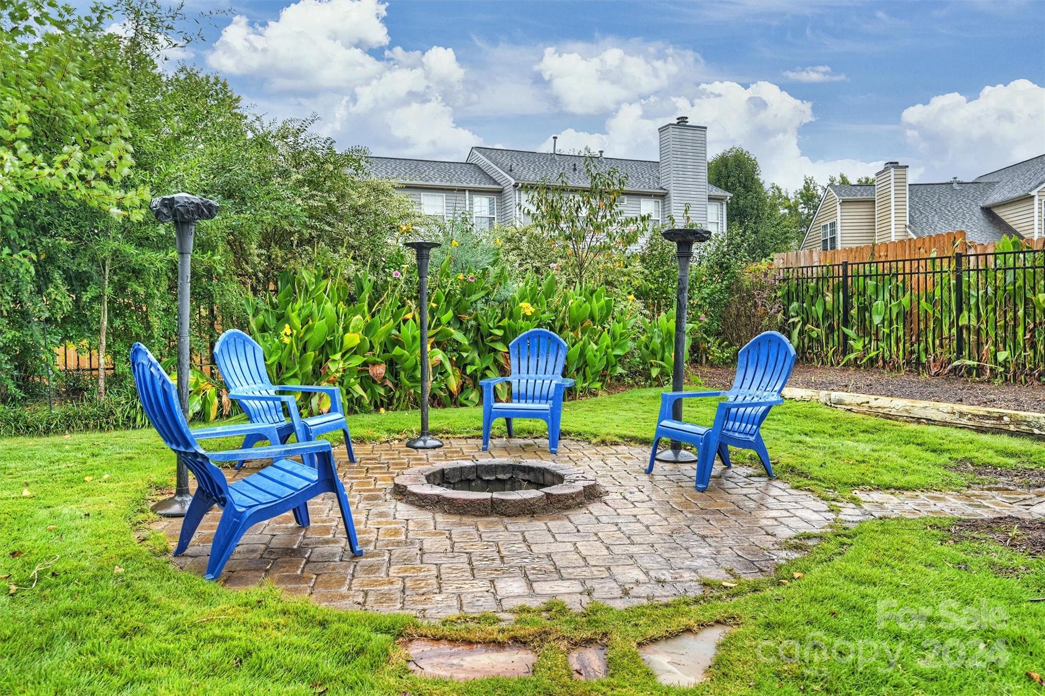 Regent Park - Residential