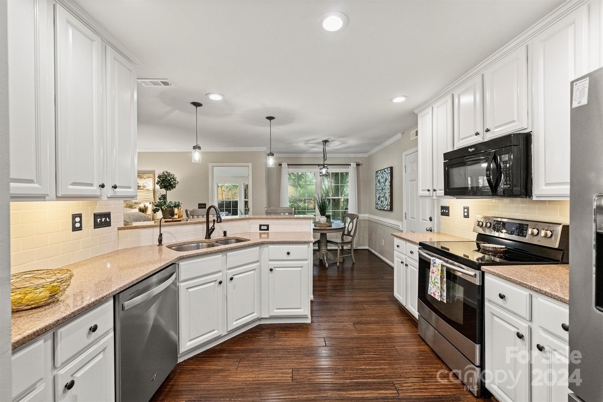 Regent Park - Residential