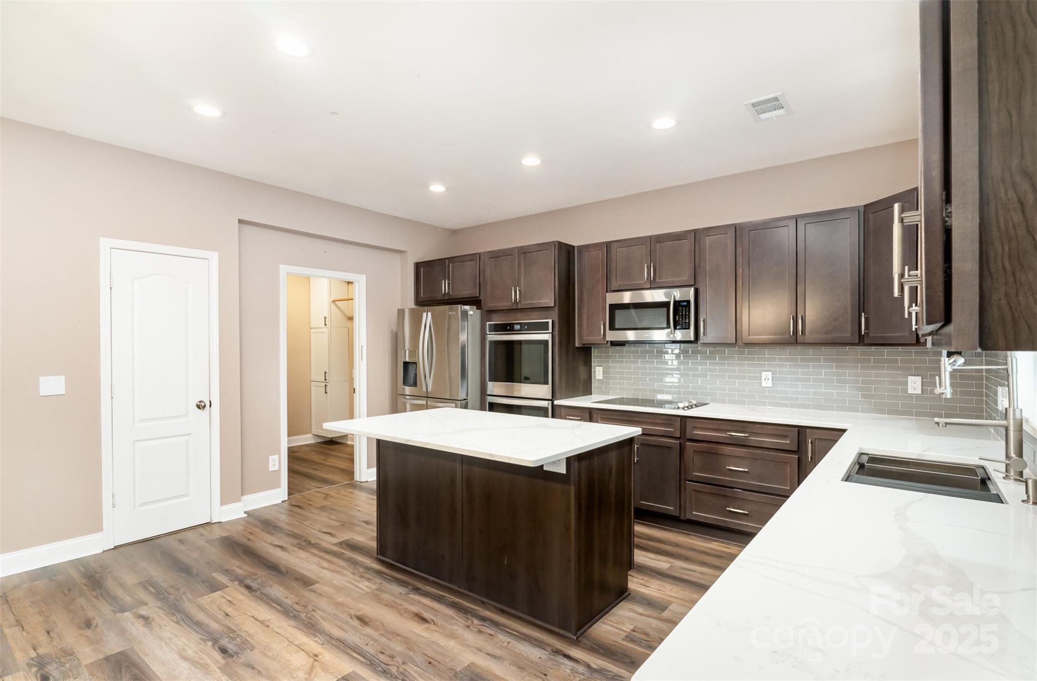 11109 Amur Court